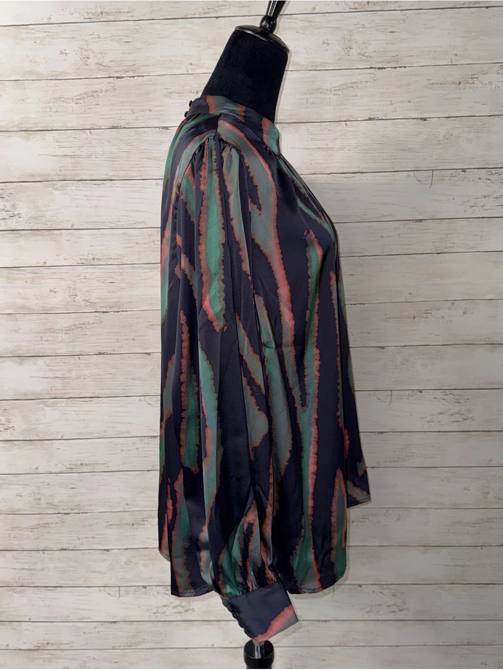NWT! City Chic Untamed Top - Picture 3 of 5